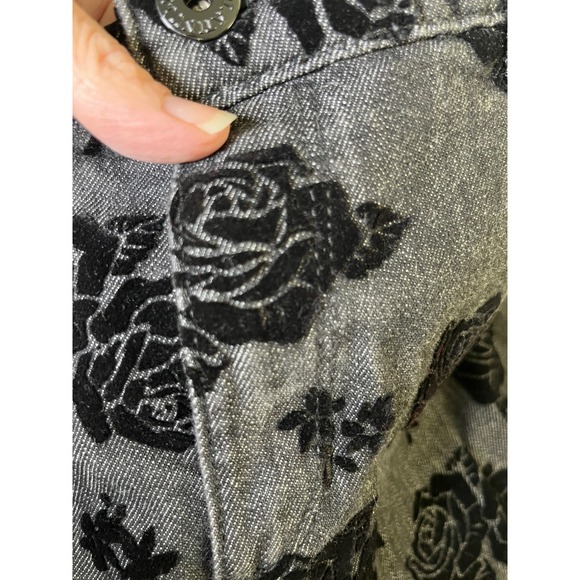 Chico’s Platinum Flocked Velvet Floral Jeans Black Grey Straight Sz 1 - Picture 10 of 13